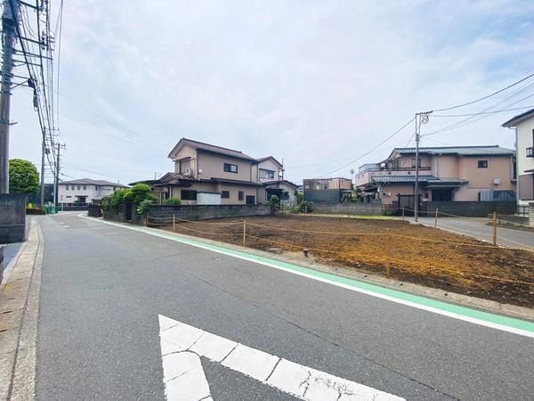 綾瀬市上土棚南1丁目　新築戸建　全2棟　2号棟