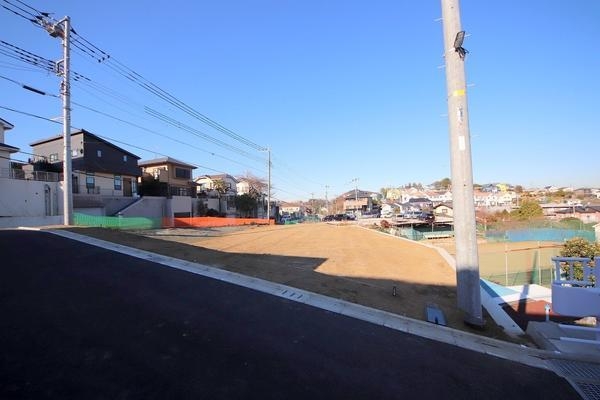 町田市上小山田町の土地