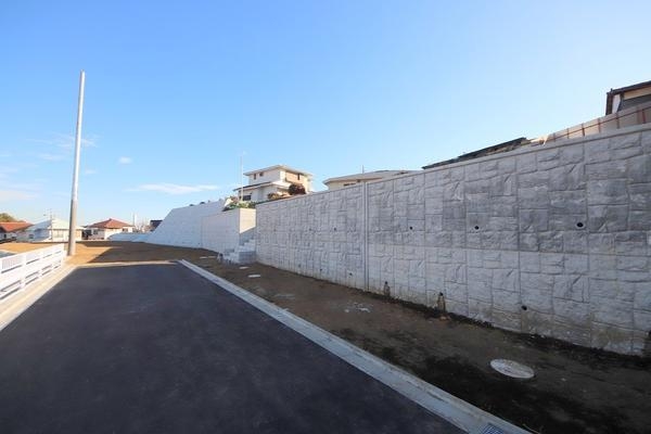 町田市上小山田町の土地