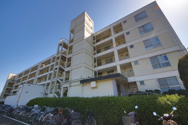 海老名コーポラスＢ棟