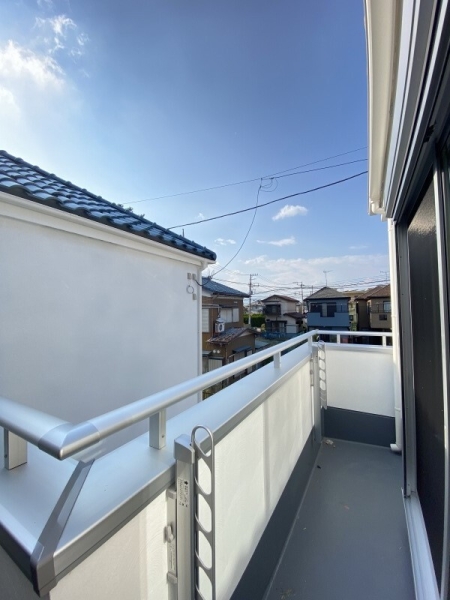 綾瀬市上土棚中２丁目の中古一戸建て