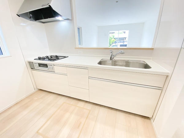 横浜市瀬谷区三ツ境　戸建　02