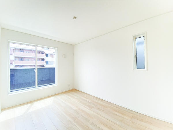 横浜市瀬谷区三ツ境　戸建　03