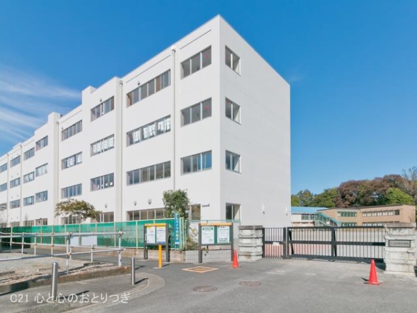 コスモつきみ野プライムコート(大和市立北大和小学校)