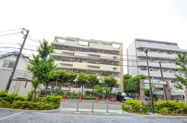 ＮＫＣ鶴間