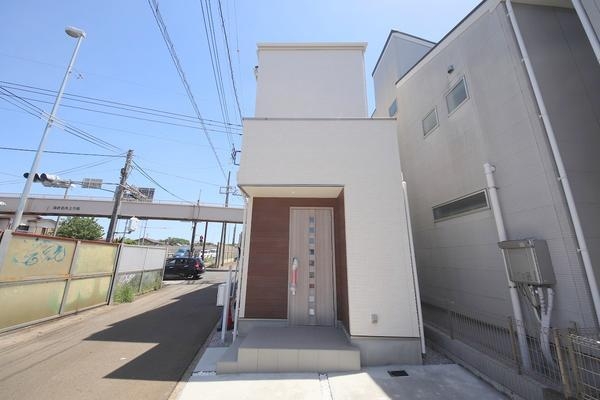 海老名市国分北1丁目　新築戸建