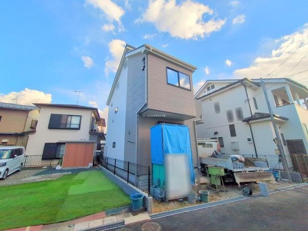 藤沢市葛原　新築戸建