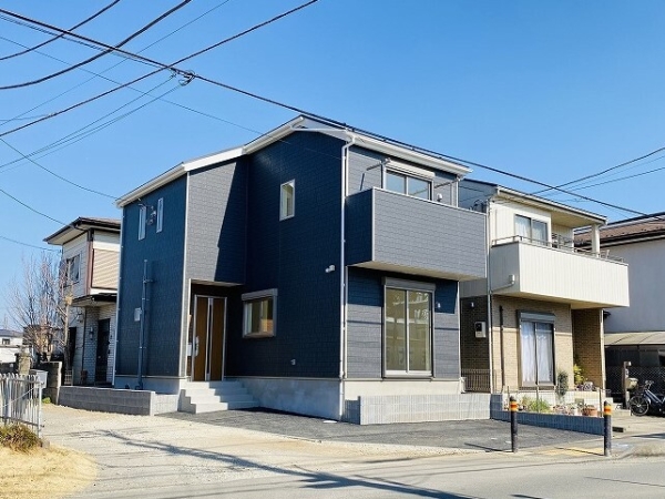 綾瀬市落合南4丁目　新築戸建