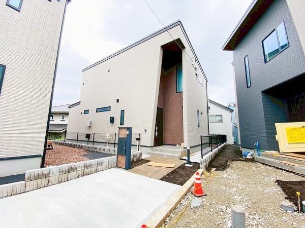 綾瀬市深谷中2　新築戸建　I期　27号棟