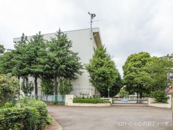 綾瀬市上土棚南4丁目の中古一戸建て(綾瀬市立土棚小学校)