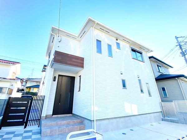 横浜市瀬谷区阿久和東１丁目　戸建　全２棟　２号棟
