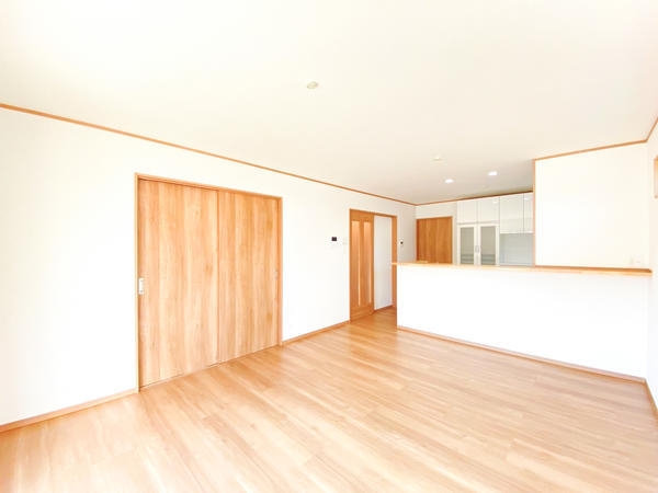 横浜市瀬谷区阿久和西3丁目　新築戸建