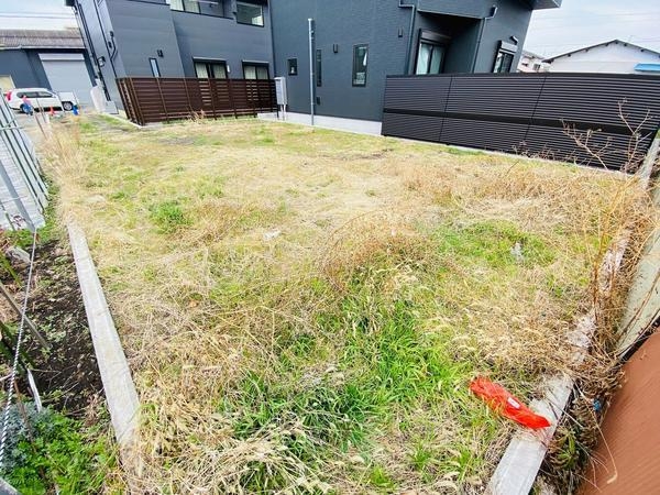 綾瀬市上土棚北4丁目　売地　全3区画　2号地