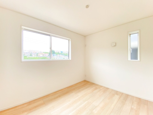 綾瀬市綾西2丁目　新築戸建　全2棟　1号棟