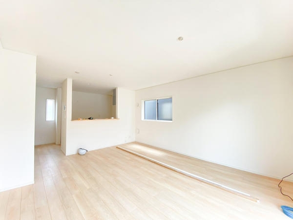綾瀬市綾西2丁目　新築戸建　全2棟　1号棟