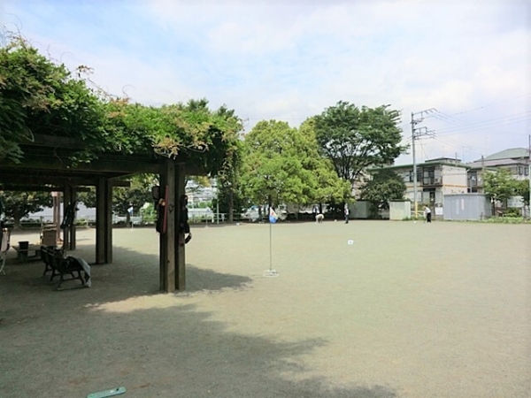 アデニウム大和桜ヶ丘(福田1号公園)