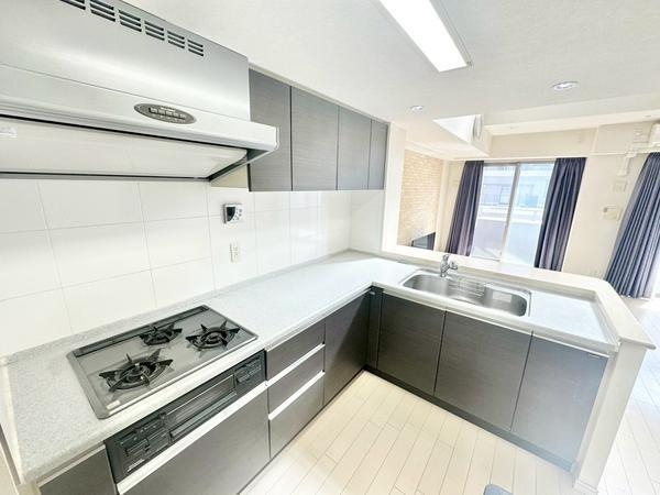 アデニウム大和桜ヶ丘