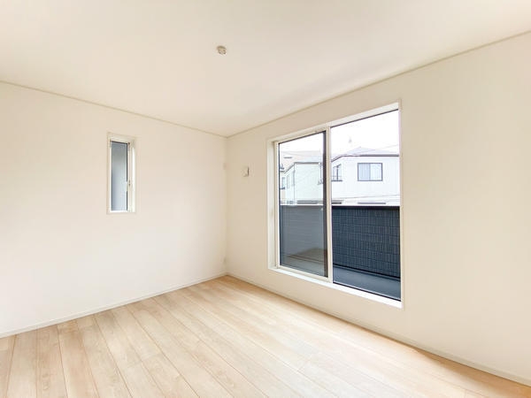 綾瀬市綾西2丁目　新築戸建　全2棟　2号棟