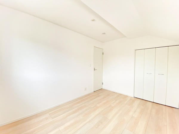 綾瀬市綾西2丁目　新築戸建　全2棟　2号棟
