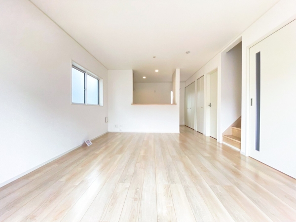 綾瀬市綾西2丁目　新築戸建　全2棟　2号棟