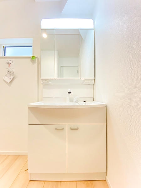 綾瀬市綾西2丁目　新築戸建　全2棟　2号棟