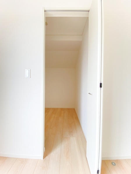 綾瀬市綾西2丁目　新築戸建　全2棟　2号棟