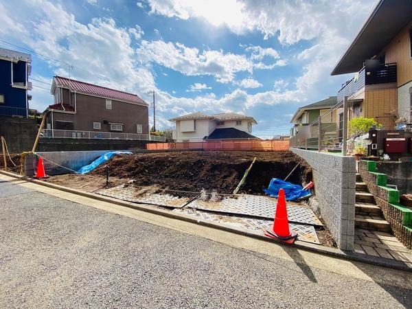 横浜市瀬谷区阿久和東２丁目の土地