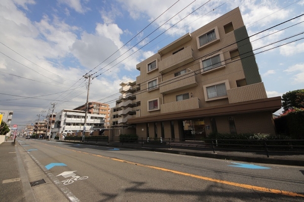 クレアコート東林間