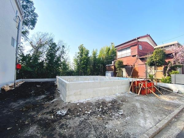 横浜市瀬谷区阿久和西3丁目　戸建　01