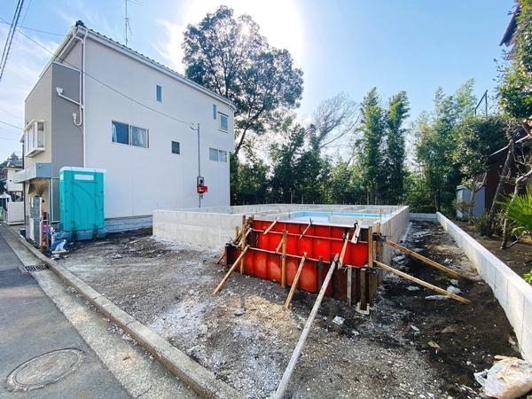 横浜市瀬谷区阿久和西3丁目　戸建　01