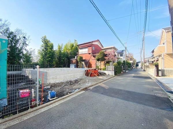 横浜市瀬谷区阿久和西3丁目　戸建　01