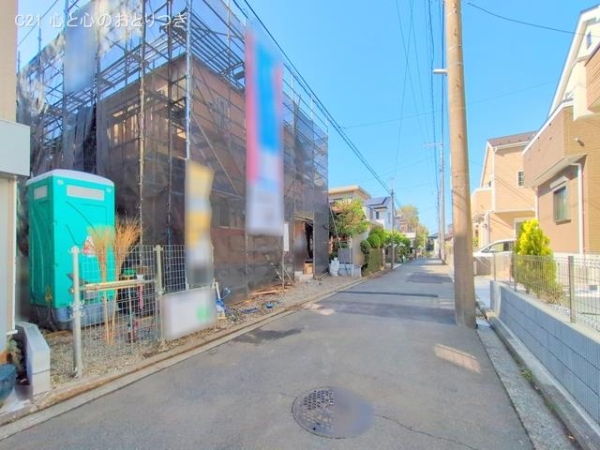 横浜市瀬谷区阿久和西3丁目　戸建　01
