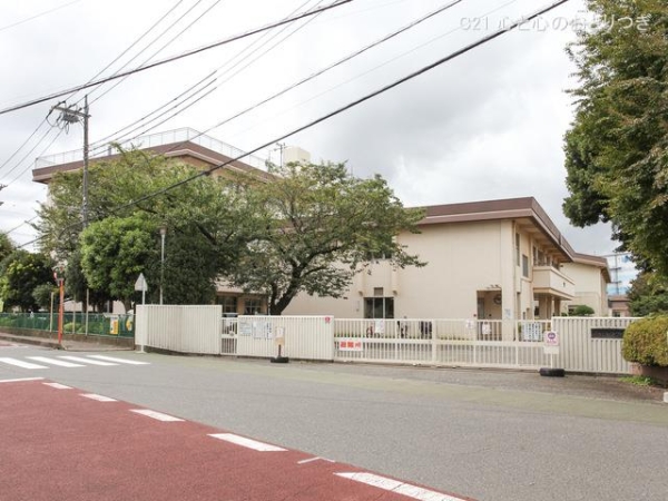 座間市ひばりが丘5丁目の土地(座間市立旭小学校)