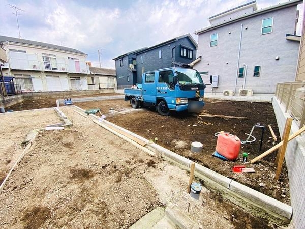 座間市ひばりが丘５丁目の土地