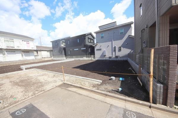 座間市ひばりが丘5丁目　建築条件付売地　全2区画　2号地