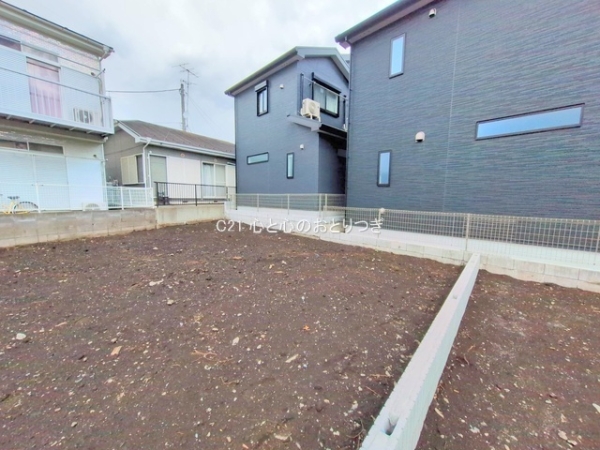 座間市ひばりが丘５丁目の土地