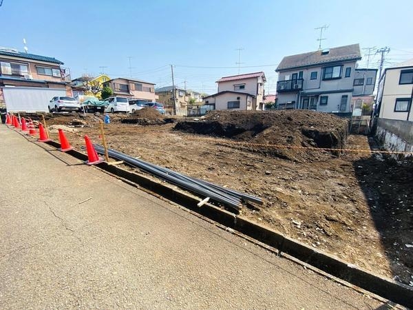 横浜市瀬谷区下瀬谷２丁目　新築戸建　全３棟　２号棟