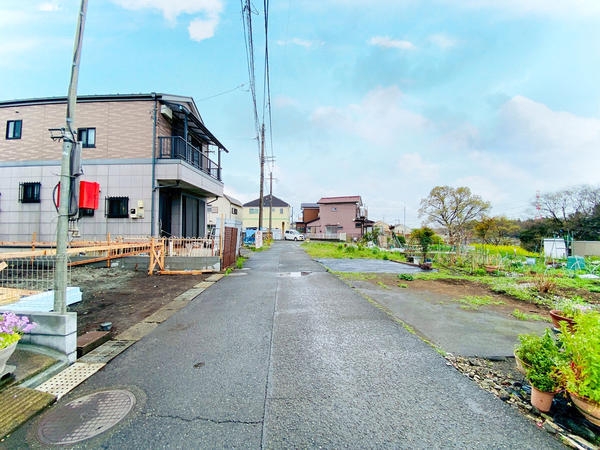 綾瀬市上土棚北2丁目　新築戸建