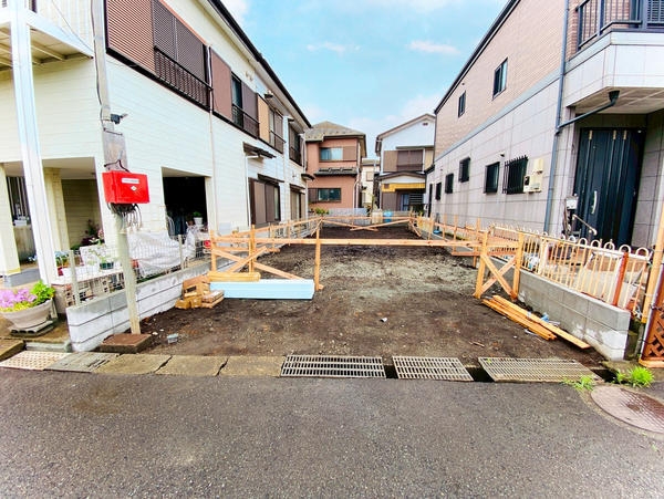 綾瀬市上土棚北2丁目　新築戸建