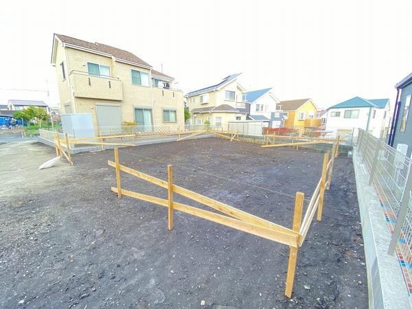 藤沢市高倉　新築戸建　全２棟　１号棟