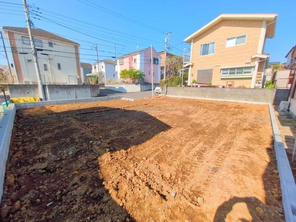 綾瀬市綾西5丁目　新築戸建