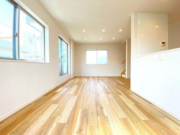 大和市西鶴間6丁目　中古戸建