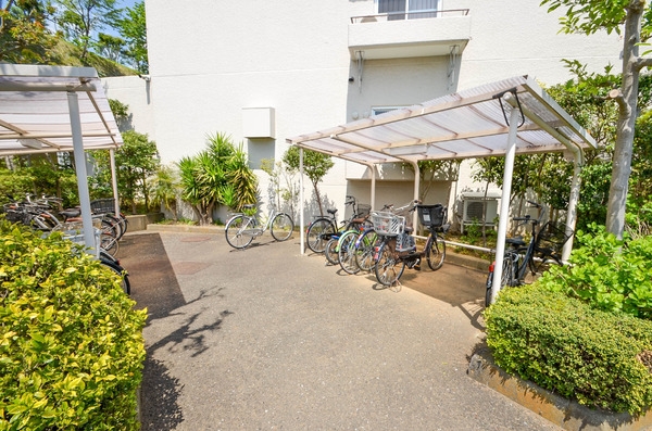 海老名かしわ台パークハイツ