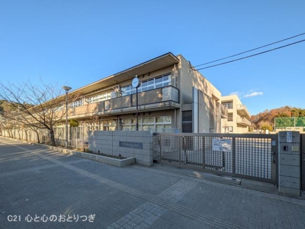 町田市図師町 新築分譲住宅 2 2号棟(町田市立図師小学校)