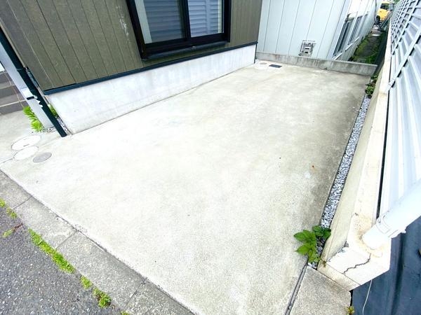 綾瀬市深谷上５丁目の中古一戸建て