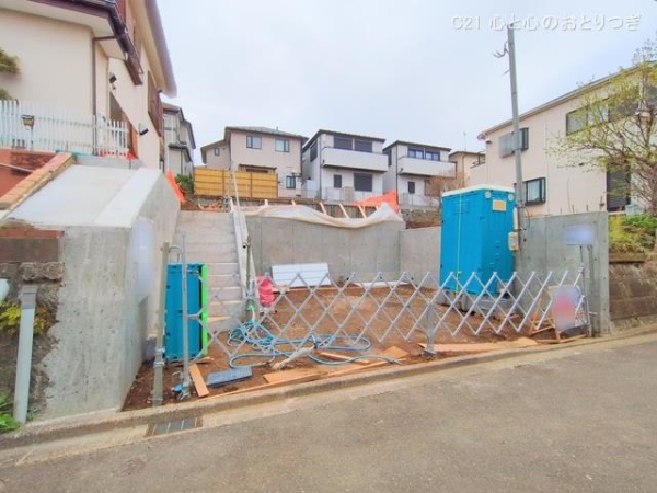 横浜市泉区白百合１丁目の新築一戸建