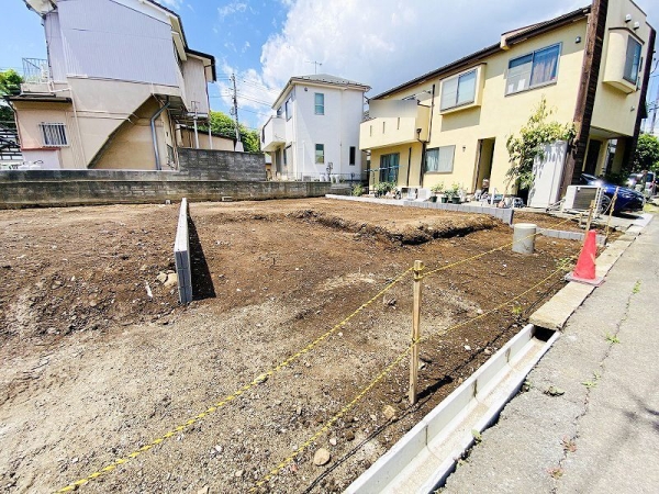 座間市南栗原3丁目　新築戸建　全2棟　2号棟