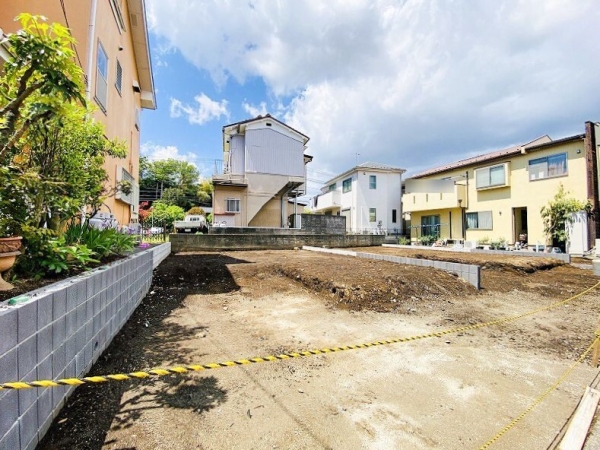 座間市南栗原3丁目　新築戸建　全2棟　1号棟