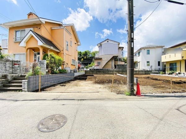 座間市南栗原3丁目　新築戸建　全2棟　1号棟