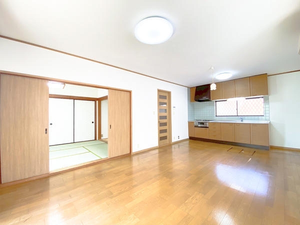 厚木市飯山の中古一戸建て